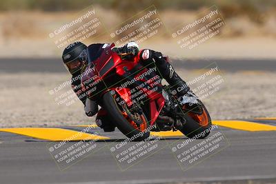 media/Sep-11-2022-SoCal Trackdays (Sun) [[81b7e951af]]/Turn 5 (1110am)/